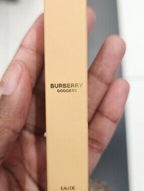 NEW Burberry Goddess 10 ML SPRAY
